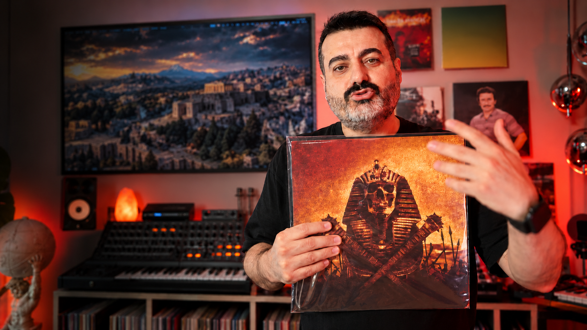 Starting a Hip Hop Vinyl Collection: 5 Tips for Your First Records